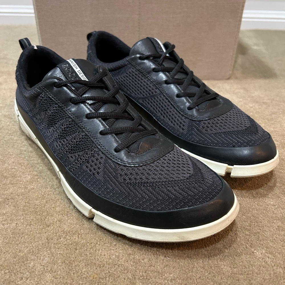 Ecco Men's Black and White Mesh Sneaker Size 12 M Euro 46